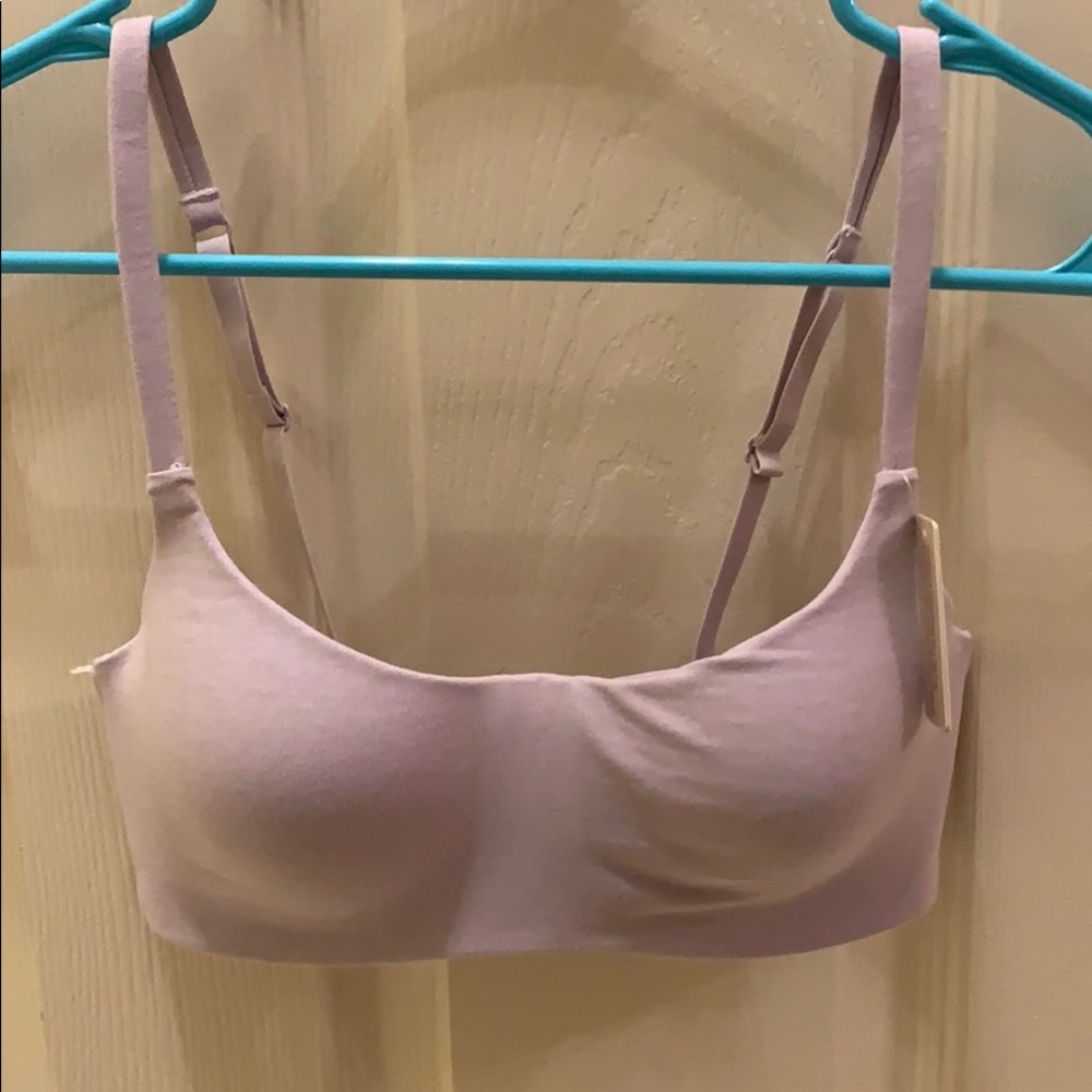 Brand new Skims bra Size 32C